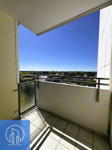 Lichtdurchflutete 3-Zimmer-Wohnung mit 3 Balkonen, Aufzug &amp; Garage - Wohnen mit Weitblick 90427 Nbg – Kinderzimmer Balkon