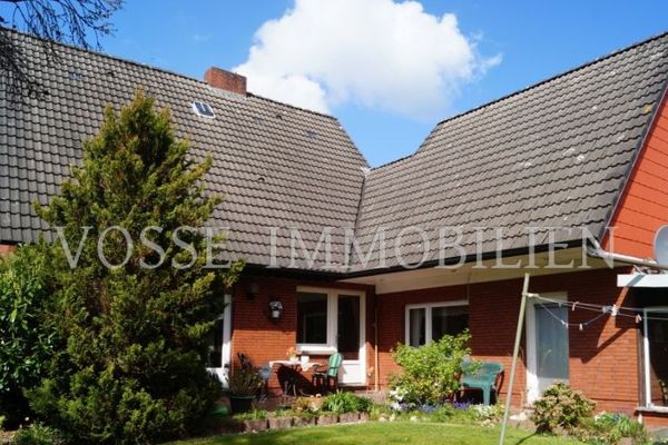 Courtagefrei für Käufer - Bezugsfreies Ein- oder Zweifamilienhaus am Stadtrand