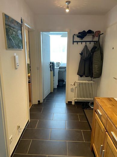 Gepflegte 2 Zimmer Wohnung im Zentrum von Homburg zu verkaufen – Flur