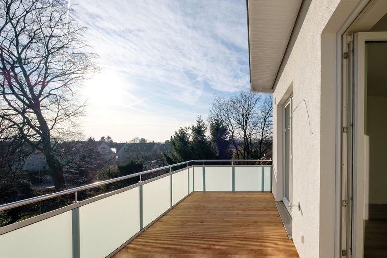 Maisonette-Penthousewohnung in Hamburg Alt-Rahlstedt – Dachterrasse Richtung Südwest