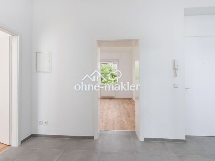 Leben in einer renovierten 3-Zimmer Wohnung mit Balkon – फोटो 1