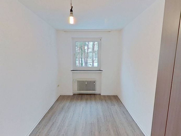 Perfekt für Paare oder eine kleine Familie: Gemütliche 3-Zimmer-Wohnung mit BALKON – Ansicht I: Schlafzimmer II