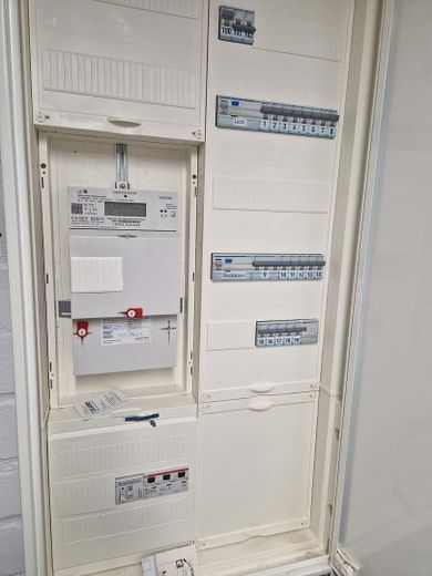 PROVISIONSFREI Großzügiges Reihenmittelhaus in Bremen-Osterholz – Elektrik