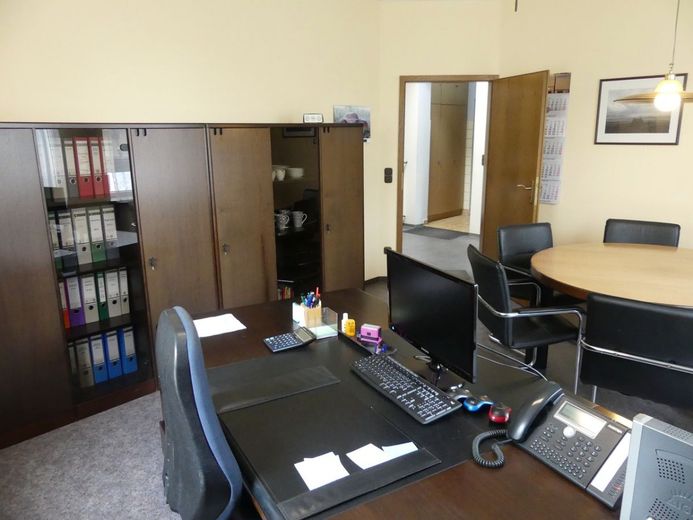Büro EG Chefbüro Bhf-904