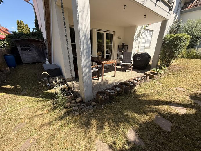 Sonnige 3-Zimmerwohnung mit Garten und Blick auf die Weinberge – Foto 20