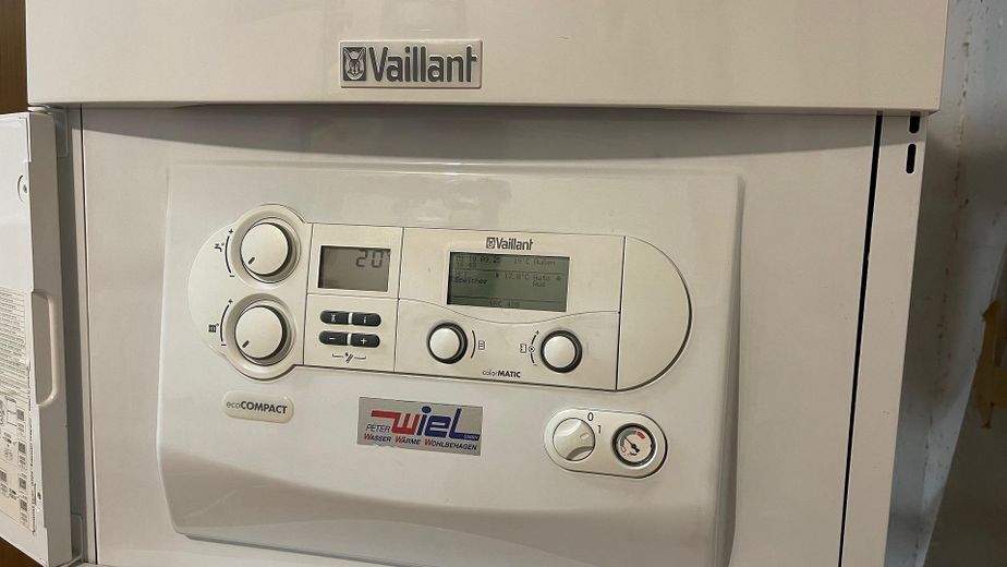 PROV.-FREI,VON PRIVAT!Außergewöhnlich gepflegtes Reihenhaus,schöne Sonnenterrasse,Garten,Garage – Vaillant Gas-Brennwerttherme