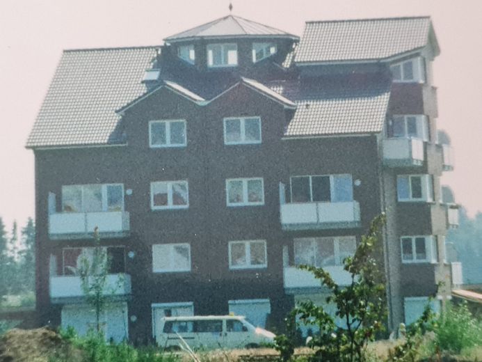 3 Zimmerwohnung in gepflegter Wohnanlage – Gebäude