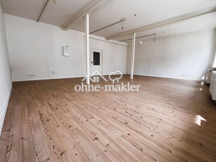 Modernes, frisch saniertes Loft in Elze mit hohen Decken und großzügigem Wohnraum – Foto 1