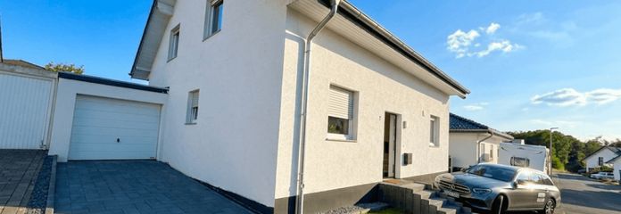 Nuova costruzione esclusiva a Mechernich: perfezionata alla perfezione con granito, cucina e giardino