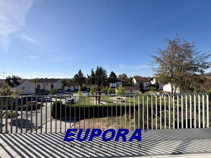EUPORA® Immobilien: Vivienda recién renovada con jardín en Kirchheimbolanden. – Foto 1