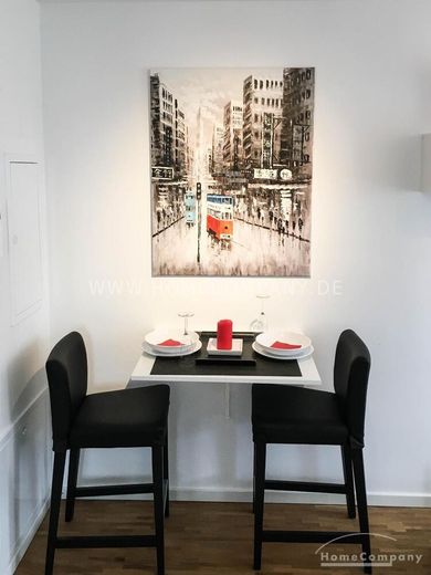 Europaviertel (8060000) – Luxueus eenkamerappartement met parkeerplaats – 6a6186369adf16e626db5733317ebc4ba93504c8.jpg