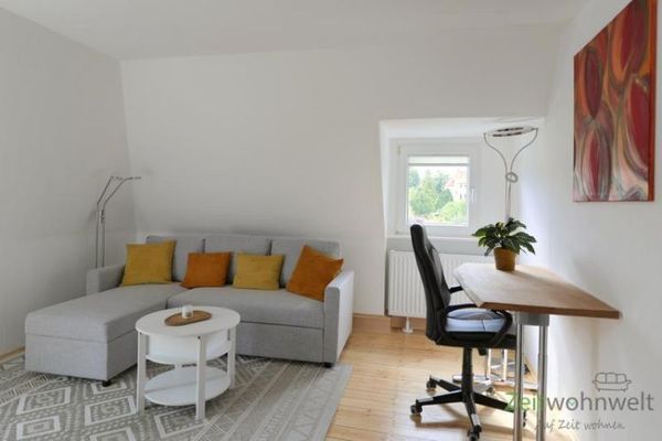(EF1404_M) Dresden: Langebrück, Erstbezug in neu renovierte und neu möblierte Wohnung mit Dachbalkon