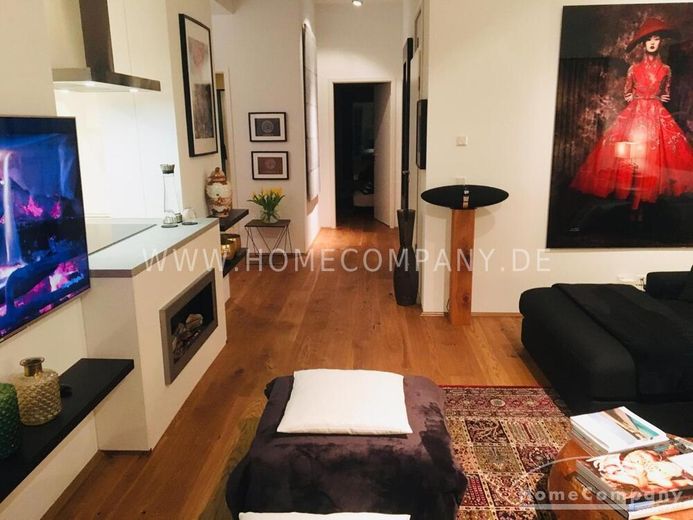 Die möblierte Luxus-Wohnung in Kölner Top-Lage! – 5d068342357a57eedc0d2aed6175c20d8fadf04a.jpg