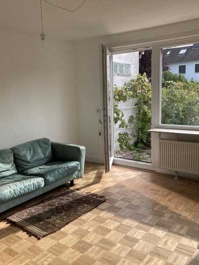 Bezugsfertig Reihenhaus_Hannover-Kichrode_Erbpacht aktuallisiert bis 2072_von privat – Foto 9