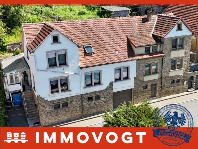 IHR NEUES ZUHAUSE WARTET | GRUNDSOLIDES WOHNHAUS IN CALLBACH ZUM ABSOLUT FAIREN PREIS – Foto 1