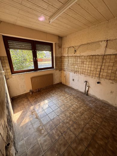 Familienfreundliches 5-Zimmer-Reihenendhaus mit ausgebautem Dachgeschoss in Gellep-Stratum – Foto 3