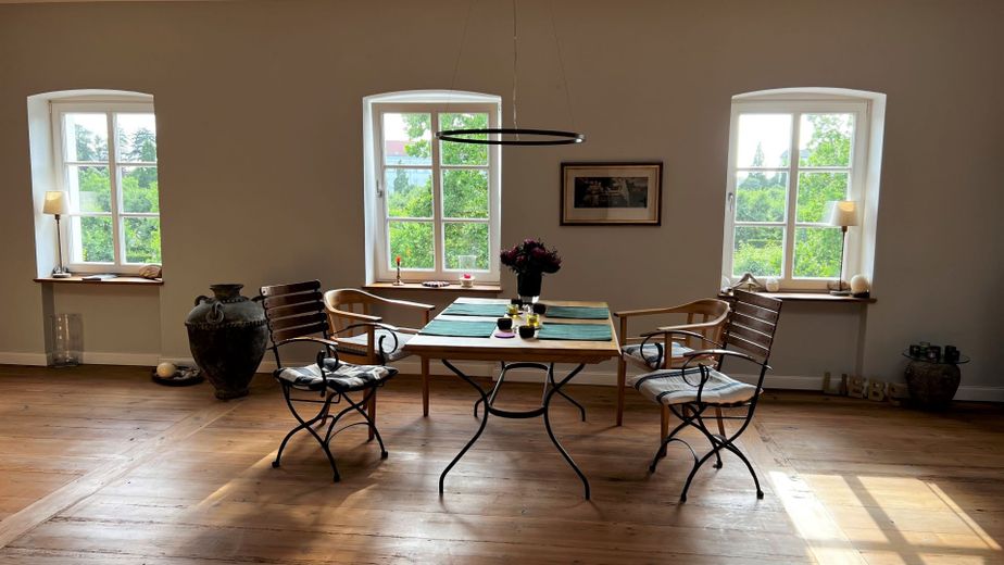 Penthouse-Traum mit Weitblick - Stillvolles Wohnen auf Rügen – Salon