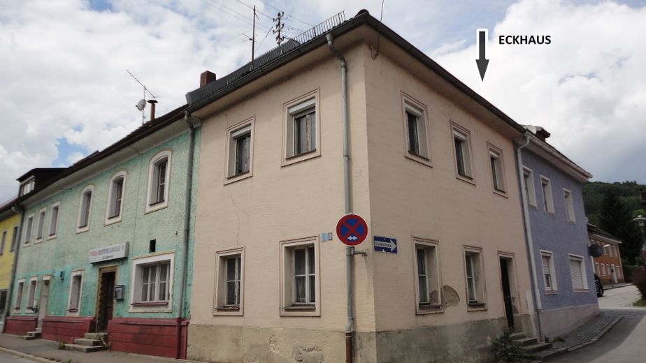 Haus im Kreis Passau. Atraktive Investition – Eckhaus in 94130 Obernzell