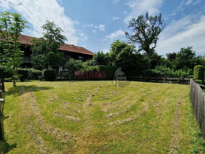 485qm² Baugrundstück in Otterfing–großzügiges Einfamilienhaus (8x12 m) Doppelgarage – Foto 1