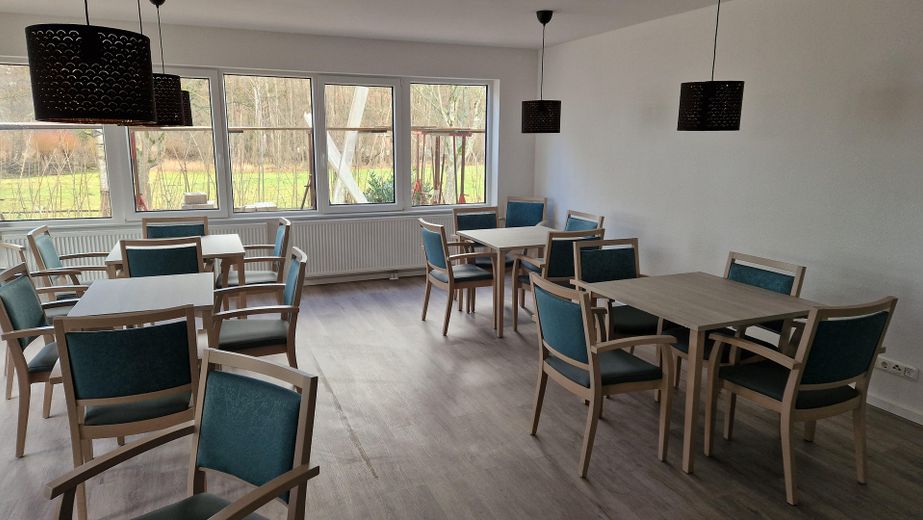 2-Zimmer Apartment im Betreuten Wohnen mit Fahrstuhl, Pflegedienst und Balkon – Фотографія 11