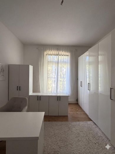 Exklusiv saniertes Gartenhaus ca. 150qm WFL, 3 Schlafzimmer, schöne Terrasse etc. – Foto 18