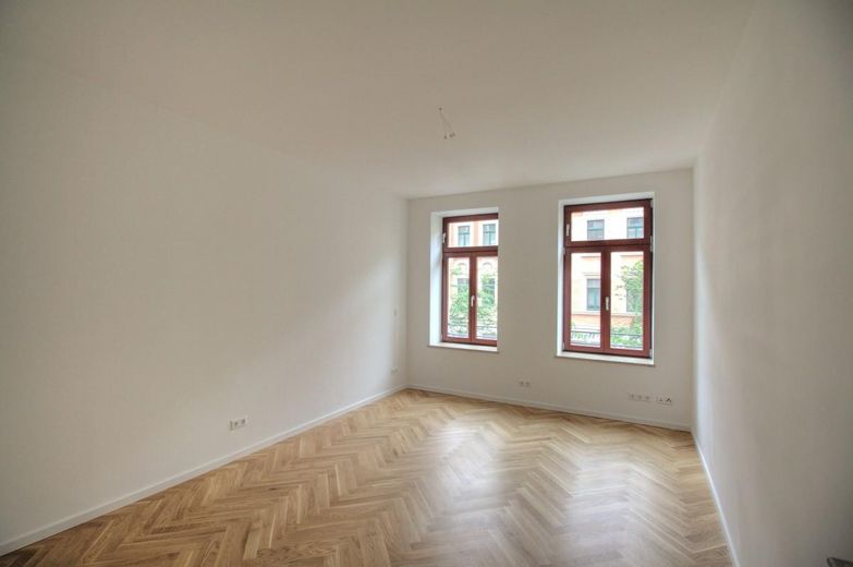 Neu sanierte 2-Zimmer-Wohnung mit Luxus-Einbauküche und Balkon – फोटो 7