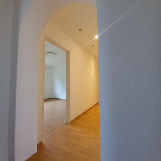 Blick Flur ins Kinderzimmer