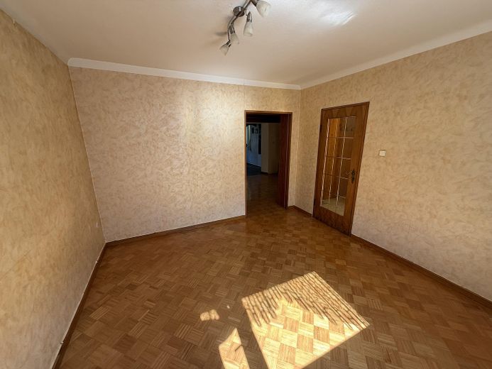 Reiheneckhaus in Saarbrücken St. Arnual – Wohnzimmer