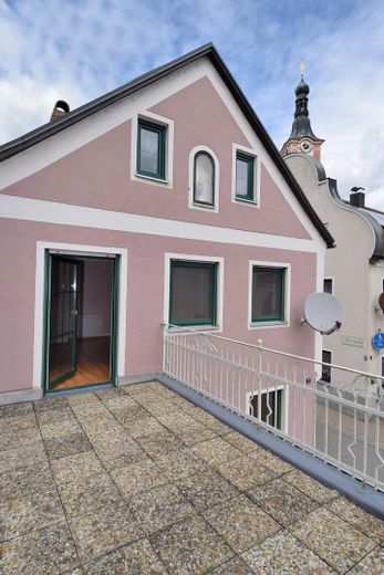 Schönes Stadthaus 140 m2 ohne Maklerprovision in 94333 Geiselhöring (Straubing/Haindling) – Dachterrasse