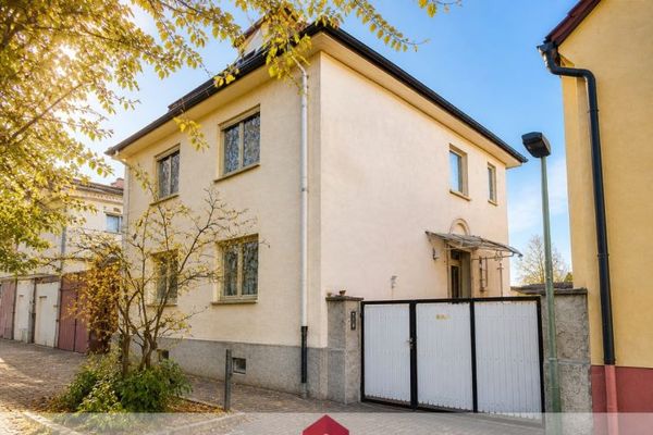 Casa propria o investimento – casa bifamiliare con giardino a Ludwigshafen - in vendita!