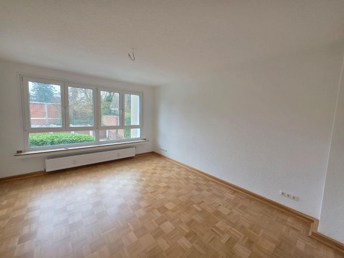 Wohnzimmer, große Fenster