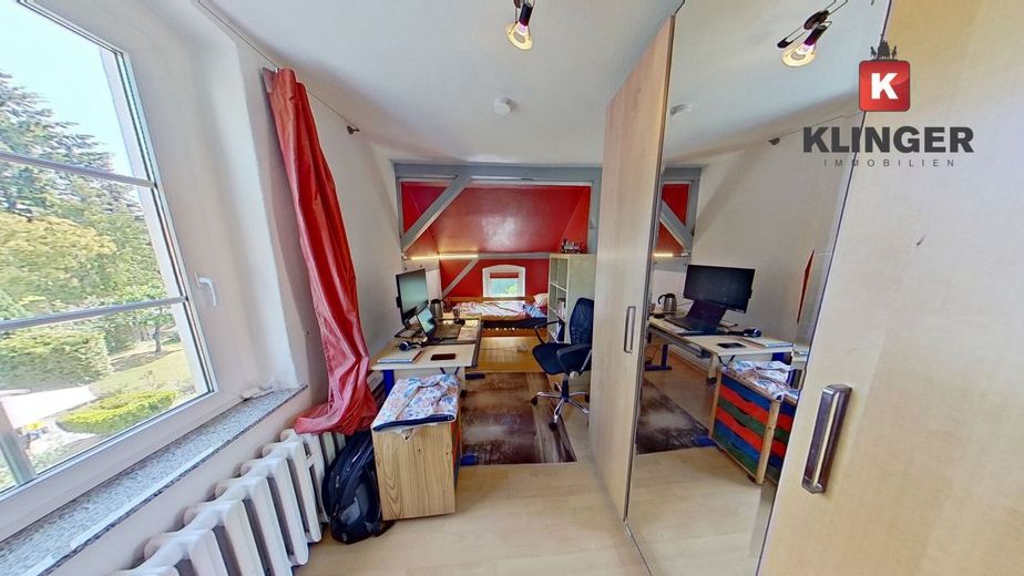 Kinder-/Arbeitszimmer im 1. OG