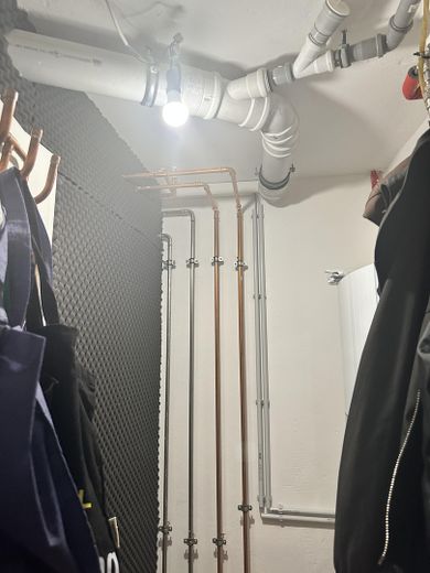 Loft ähnliche 5-Zi Wohnung perfekt für WG geeignet – Abstellraum