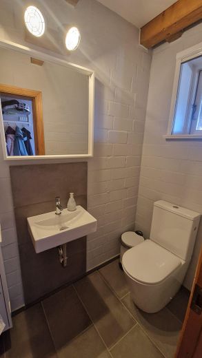 neues Gäste WC EG