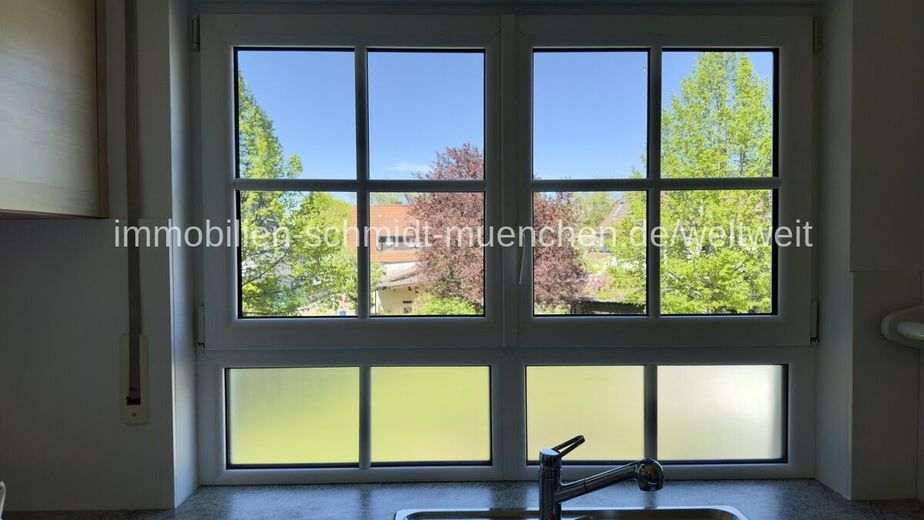 München-Daglfing, sofort beziehbar – Ausblick Küche