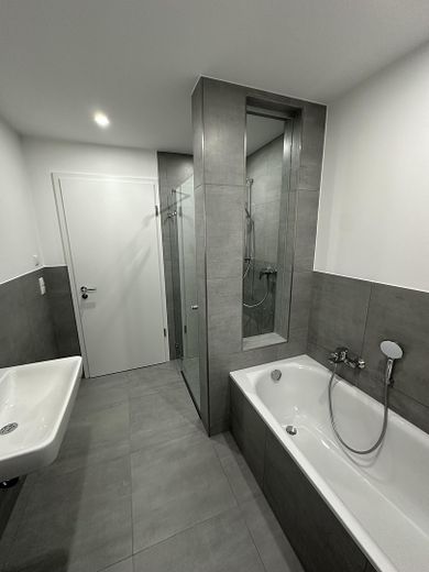 Badezimmer EG & 1.OG