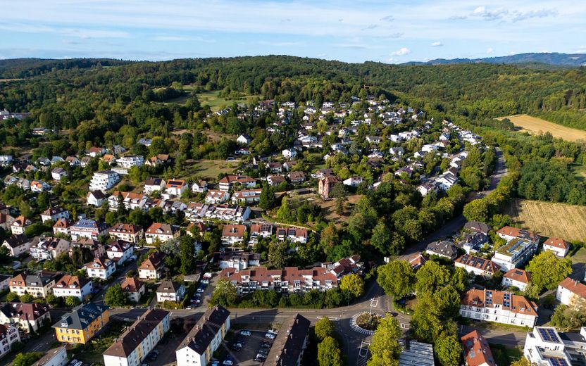 Bezugsfertige 2-Zimmerwohnung inkl. Tiefgaragen Stellplatz – Umgebung