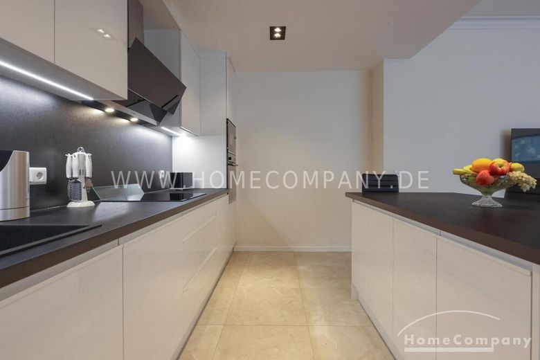Stylowo umeblowane mieszkanie w pożądanej lokalizacji w pobliżu Heidelberger Platz w Berlinie – d74d45b246d3d62b6cd3155dfed32b3738442696.jpg