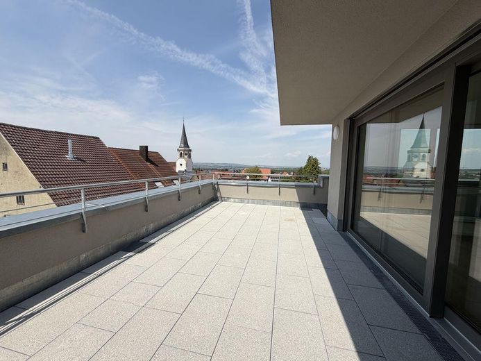 Panoramik Manzaralı Özel Penthouse Dairesi – 2026 Yeni Yapı | 3,5 Oda | 93,13 m² | Çatı Terası – Dachterrasse