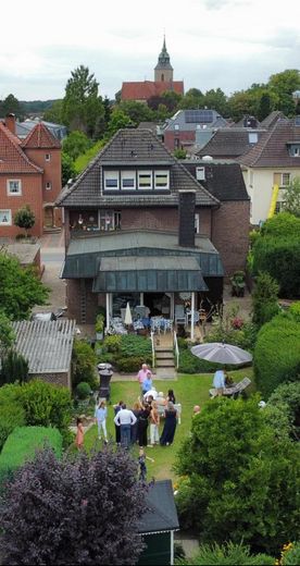 Luftaufnahme Garten und Haus