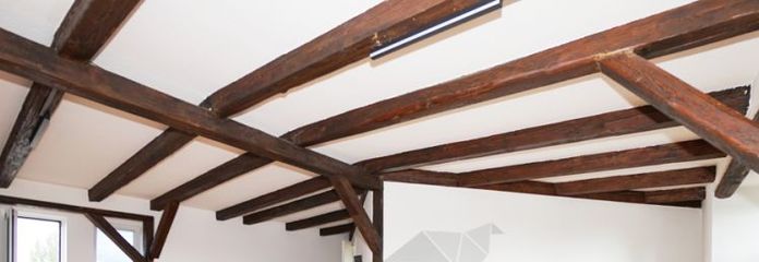Romantische DG-Maisonette-2-Raum-Wohnung mit Einbauküche