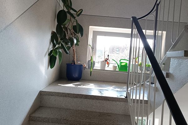Obniżona cena: 2,5 pokoju z widokiem na Deister i strychem nad mieszkaniem