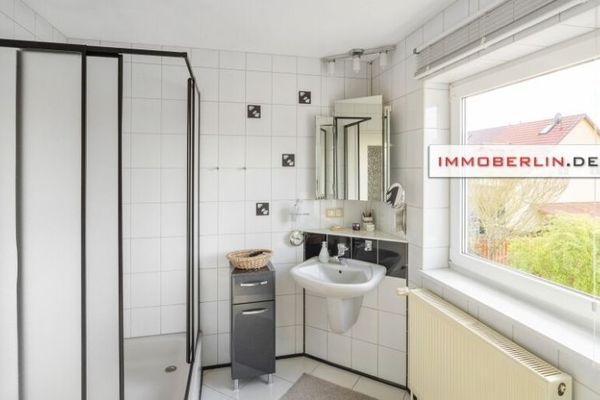 IMMOBERLIN.DE - Fantastisches Einfamilienhaus mit zwei eigenständigen Wohneinheiten & Sonnenterrasse