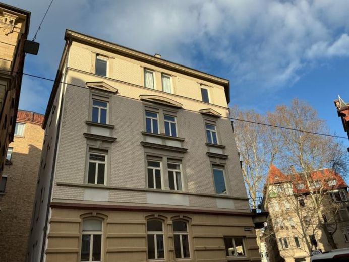 1-Zimmer Altbau-Apartment in bester Citylage - Provisionsfrei – Haus