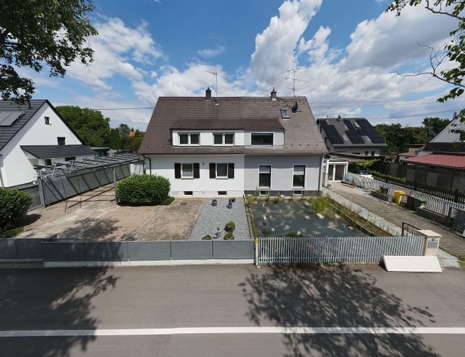 Zentrumsnahes Familienparadies mitten im Grünen – Foto 1