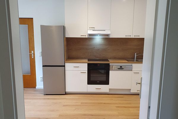 Erstbezug nach Kernsanierung in Helle 1,5 Zimmer Wohnung