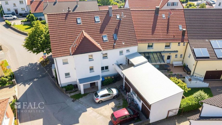 2 auf einen Streich, Renditepotenzial hoch - FALC Immobilien – Willkommen