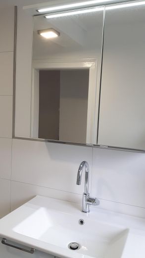 Ehemaliger Bauernhof - 2 Wohnhäuser u. Wirtschaftsgebäude auf großem Grundstück – Bad Haus 2 B 2
