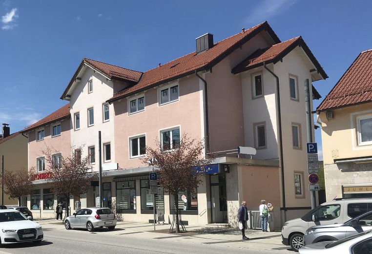 *Penzberg* - Hochwertige und attraktive Praxis- / Office- Gewerberäume in bester Zentrumslage – Außenbereich