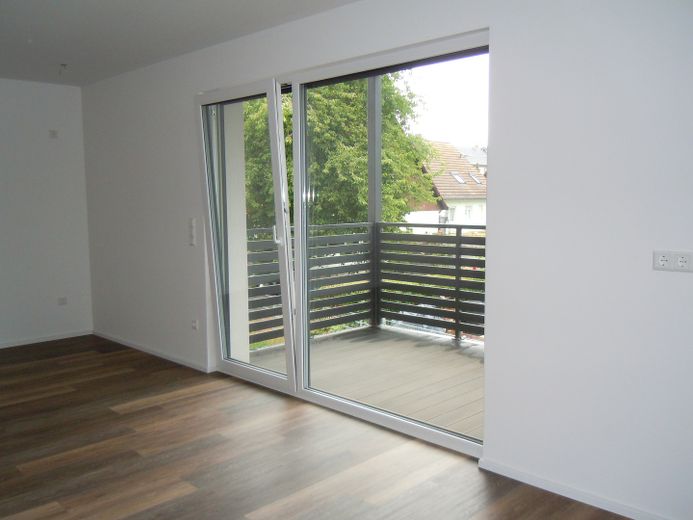 Willstätt/Sand: 3 Zi-Wohng., Neubau – Zugang zu Balkon